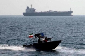 İran'dan Basra Körfezi'ne mayın döşeme uyarısı