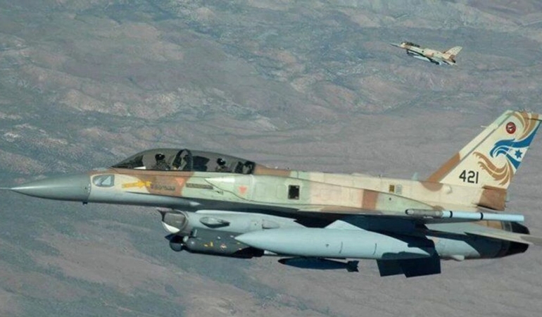 İsrail'in Lübnan'a yönelik hava saldırılarında 31 kişi hayatını kaybetti