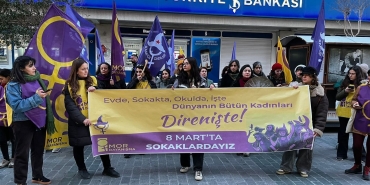 İzmir’de Mor Dayanışma üyelerinden 8 Mart çağrısı: Haklarımız ve hayatlarımız