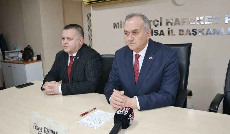 MHP Grup Başkan Vekili Akçay, bayramlaşma için geldiği Manisa’dan iç