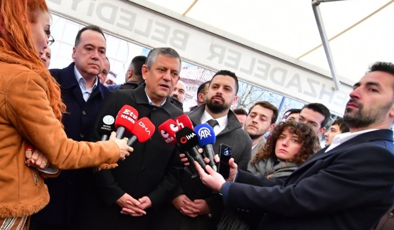 Özgür Özel memleketi Manisa’dan Adalet Bakanı Gürlek’e: Allah’ım onu ıslah etsin