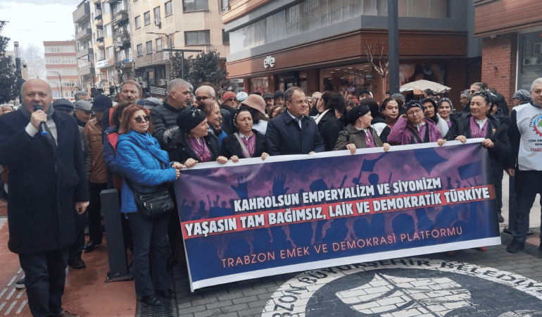 Trabzon’da ABD ve İsrail’in İran’a yönelik operasyonlarına protesto