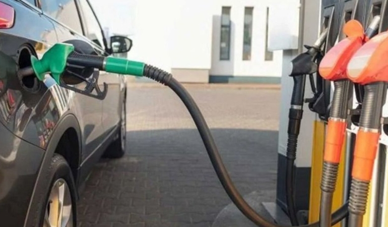 Akaryakıt fiyatlarına motorinde 7,65 lira zam bekleniyor