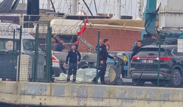 Bodrum açıklarında göçmenleri taşıyan bot battı: 11 ölü