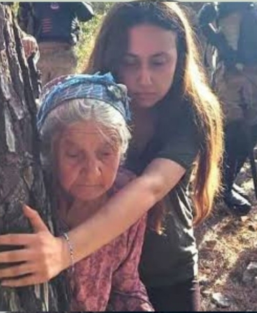 İkizköy’deki protestoda gözaltına alınan Esra Işık tutuklanırken evinde keşif yapmışlar