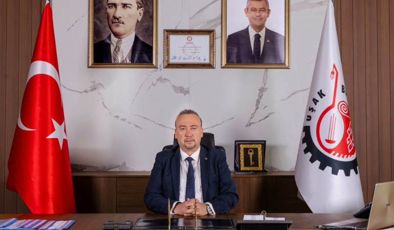 Uşak Belediye Başkanı Özkan Yalım, tutuklanmasının ardından görevinden uzaklaştırıldı